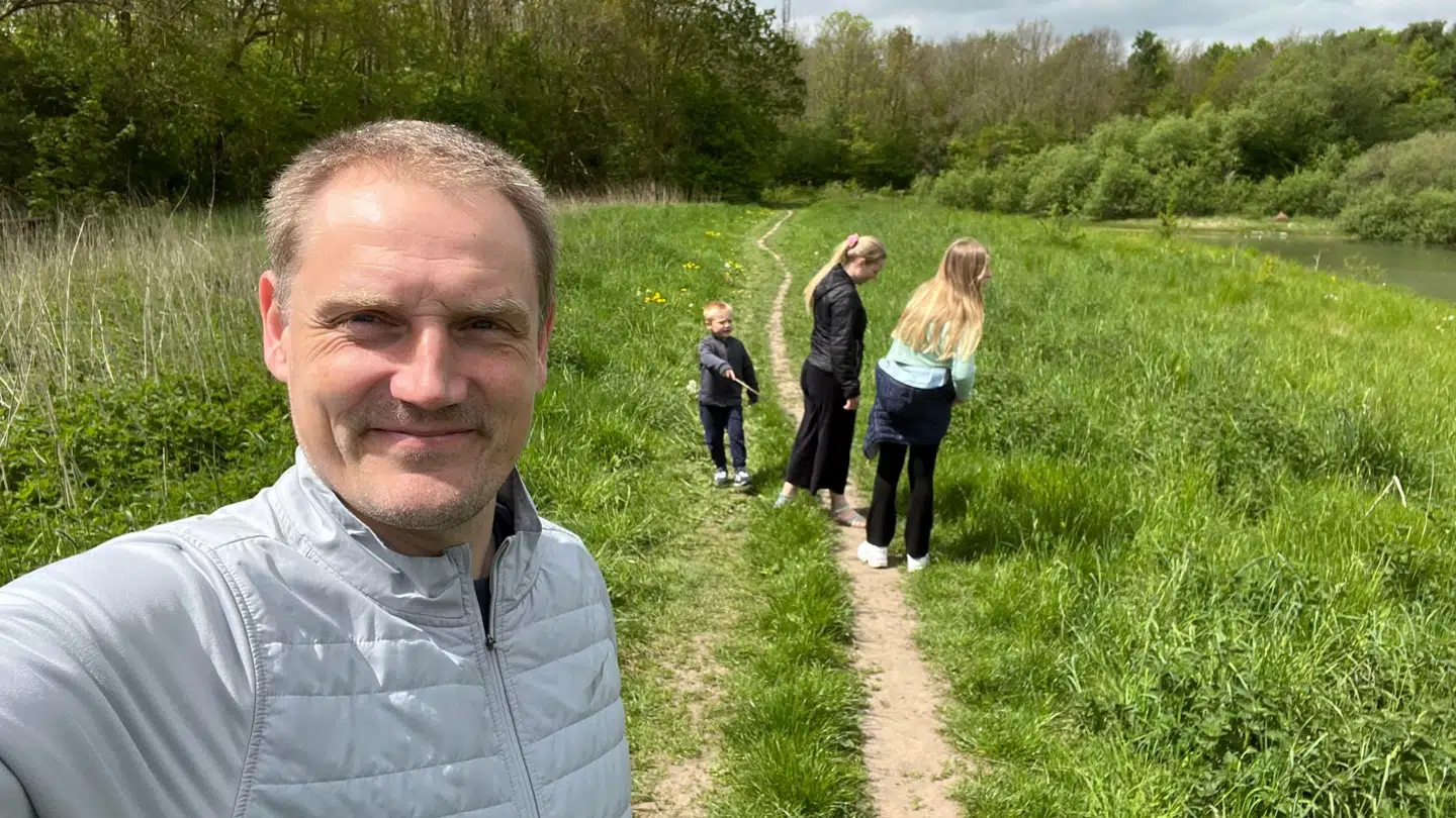 Henrik Steen Kademann bruger i særdeleshed Facebookgruppen »Debat om Realkreditlån« til at få indspark omkring sit lån.