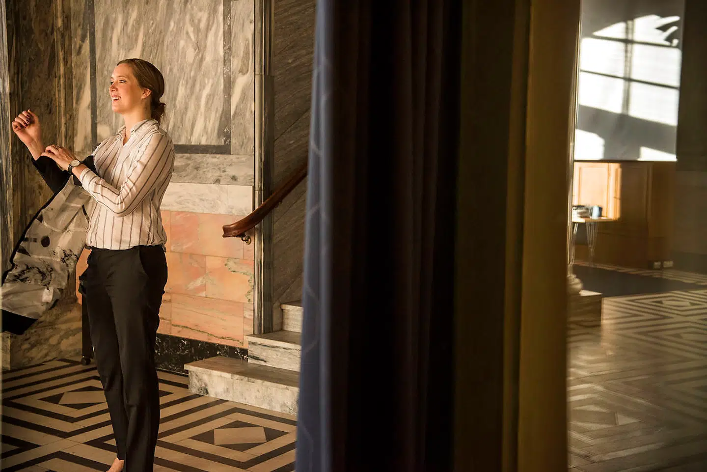 Privatøkonom og chefanalytiker i Danske Bank, Louise Aggerstrøm Hansen, sluger næsten alle slags bøger og lytter podcast på farten.