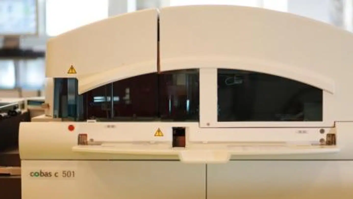 Her ses en maskine fra sundhedskæmpen Roche til test af NGAL.