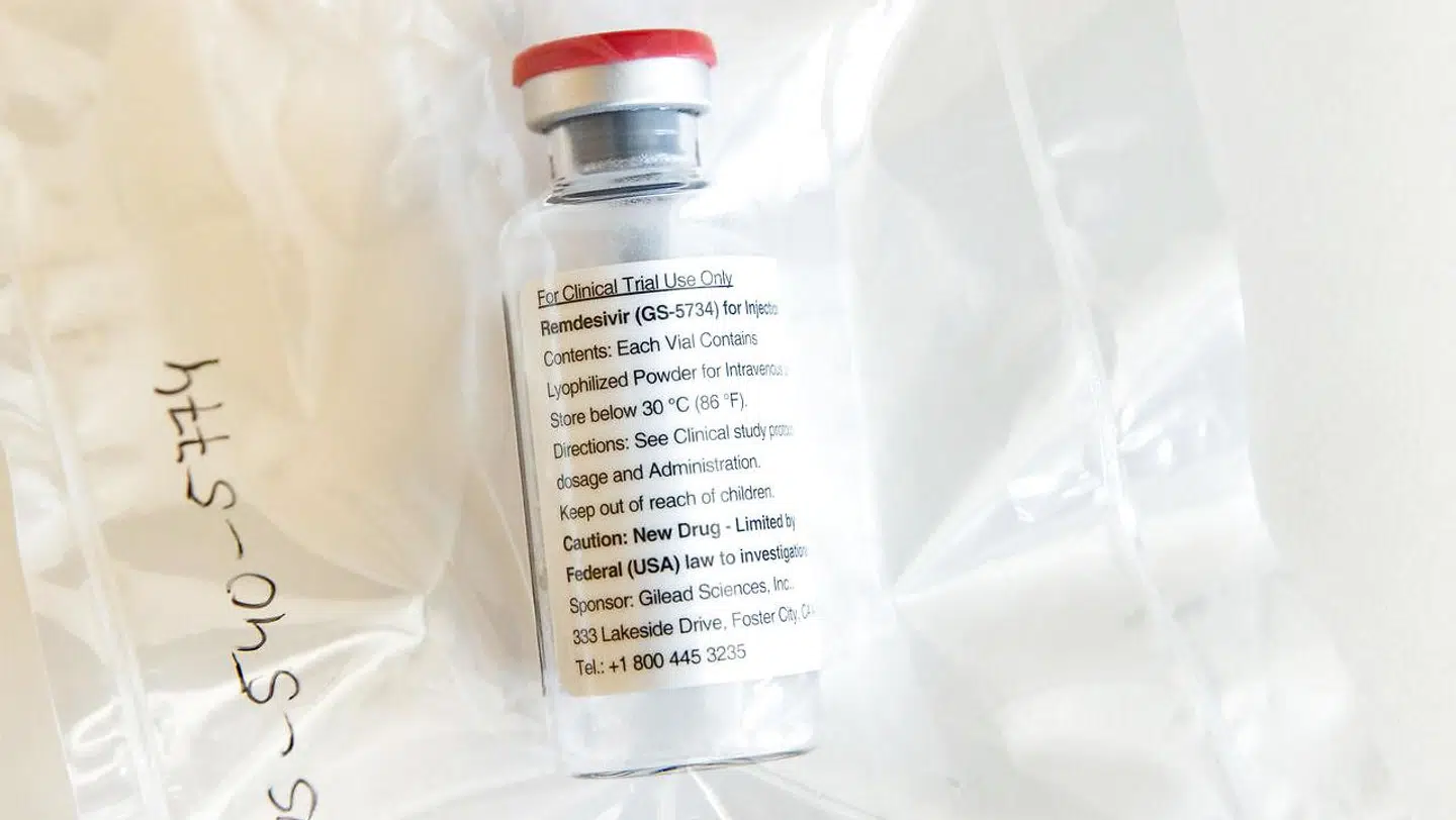 Her ses en ampul med Ebola-midlet remdesivir fra Gilead Sciences.