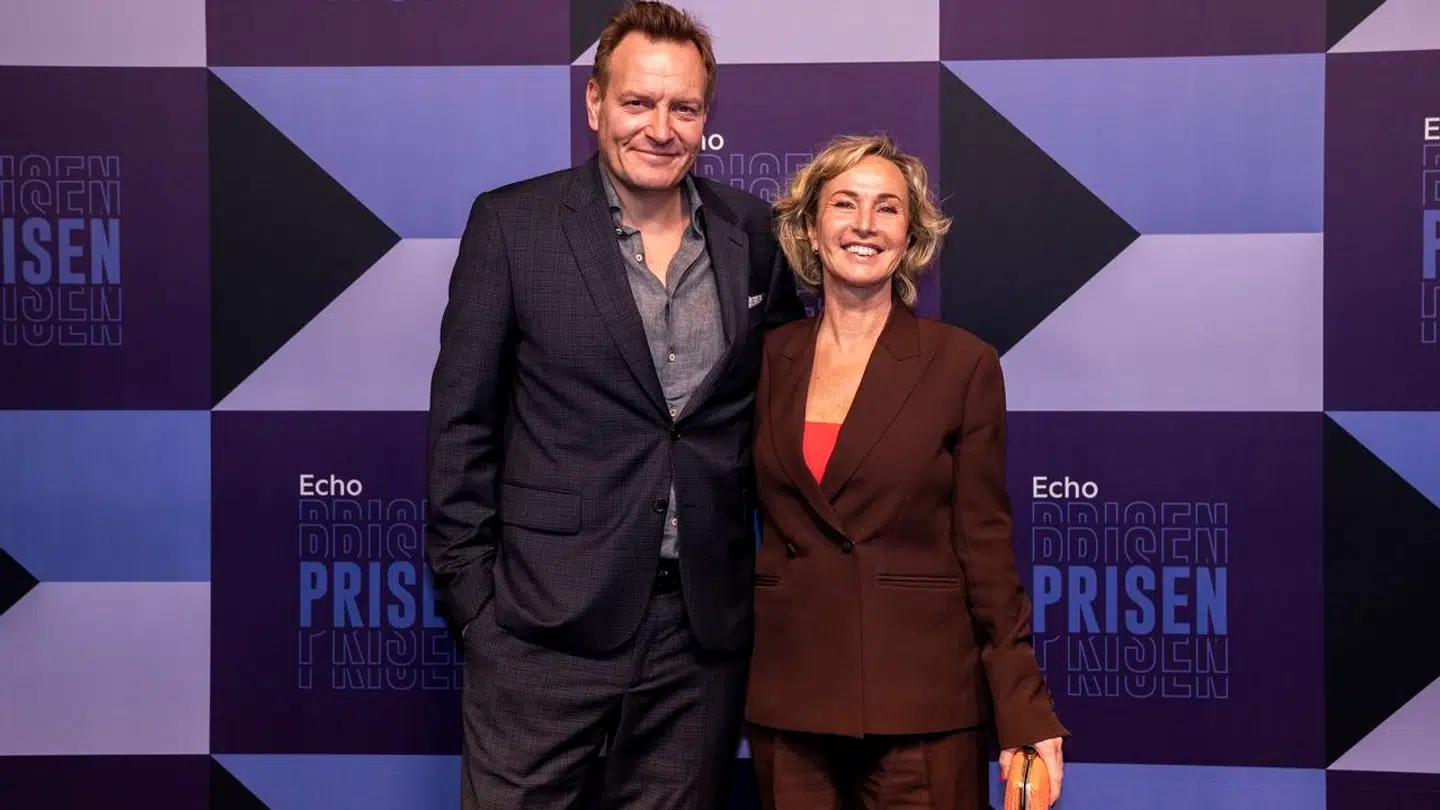 Rasmus Tantholdt og Natasja Crone på den røde løber ved TV 2 Echos awardshow EchoPrisen i K.B. Hallen København torsdag den 30. marts 2023. (Foto: Ida Marie Odgaard/Ritzau Scanpix)