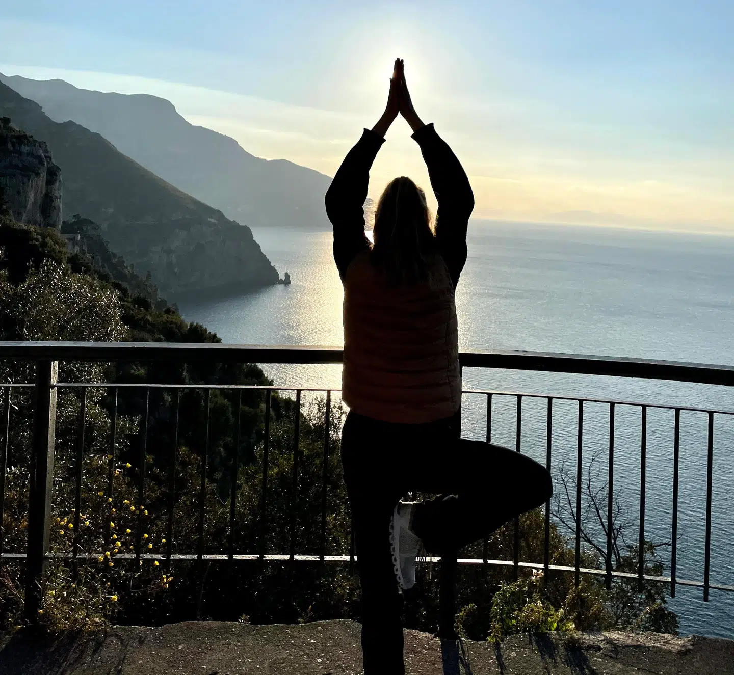 Efter psykosen har Freya fundet ud af, at det for hende er godt at meditere og dyrke yoga. Privatfoto