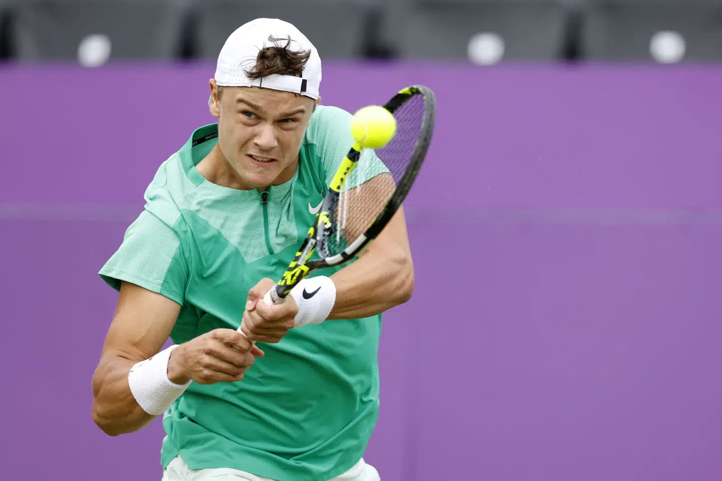 Holger Rune vandt tirsdag over amerikaneren Maxime Cressy på underlaget græs. Peter Cziborra/Ritzau Scanpix