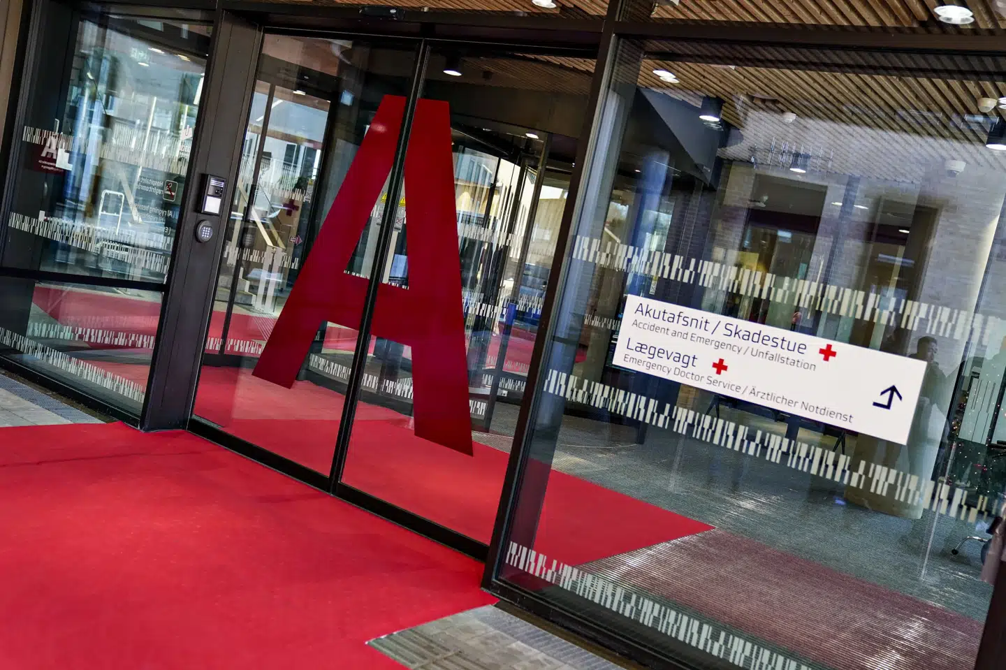 Unge, der er kommet til skade efter for mange øl og drinks, er hyppige gæster hos landets skadestuer. (Arkivfoto). Henning Bagger/Ritzau Scanpix