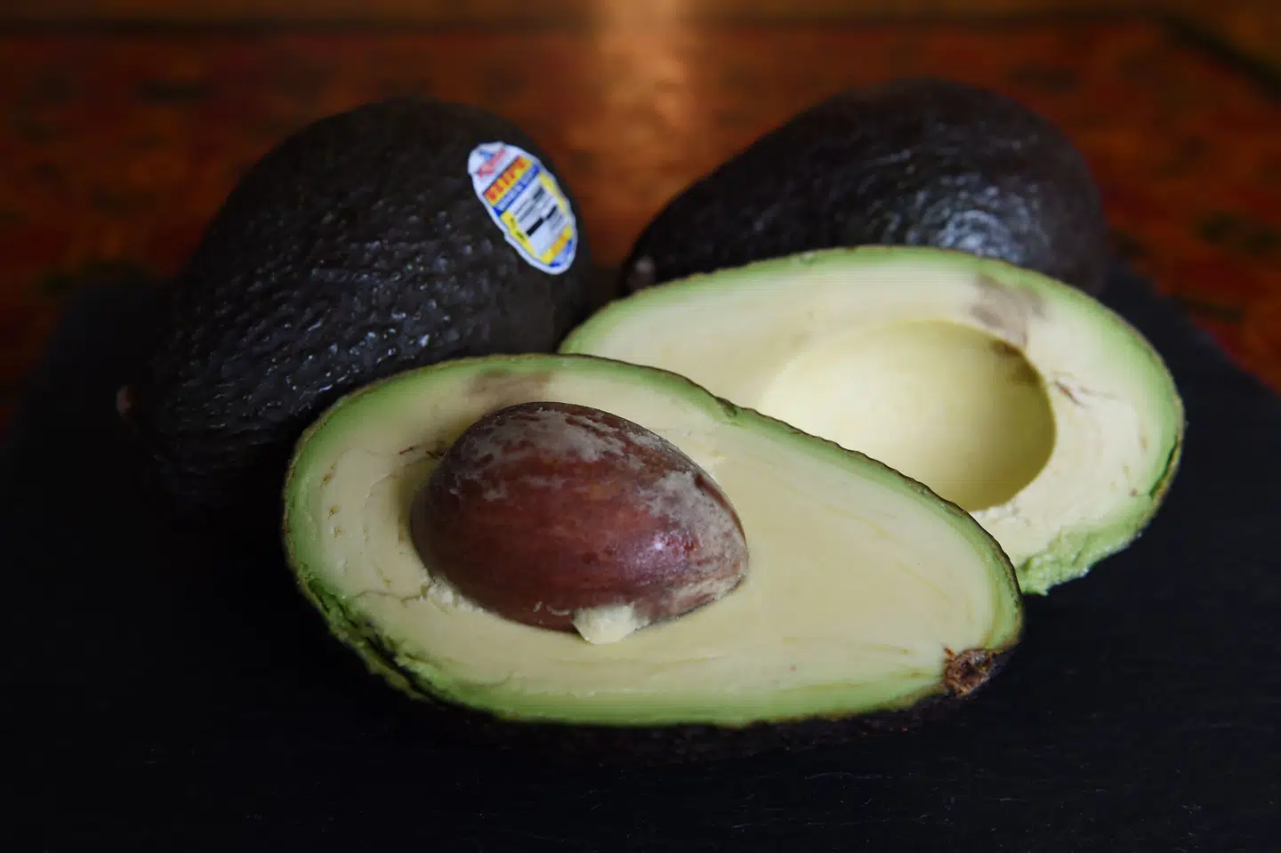 Stoffet cadmium er ifølge Miljøstyrelsen kræftfremkaldende og farligt for miljøet. Avocadoerne på billedet har intet med sagen at gøre. (Arkivfoto). Mark Ralston/Ritzau Scanpix