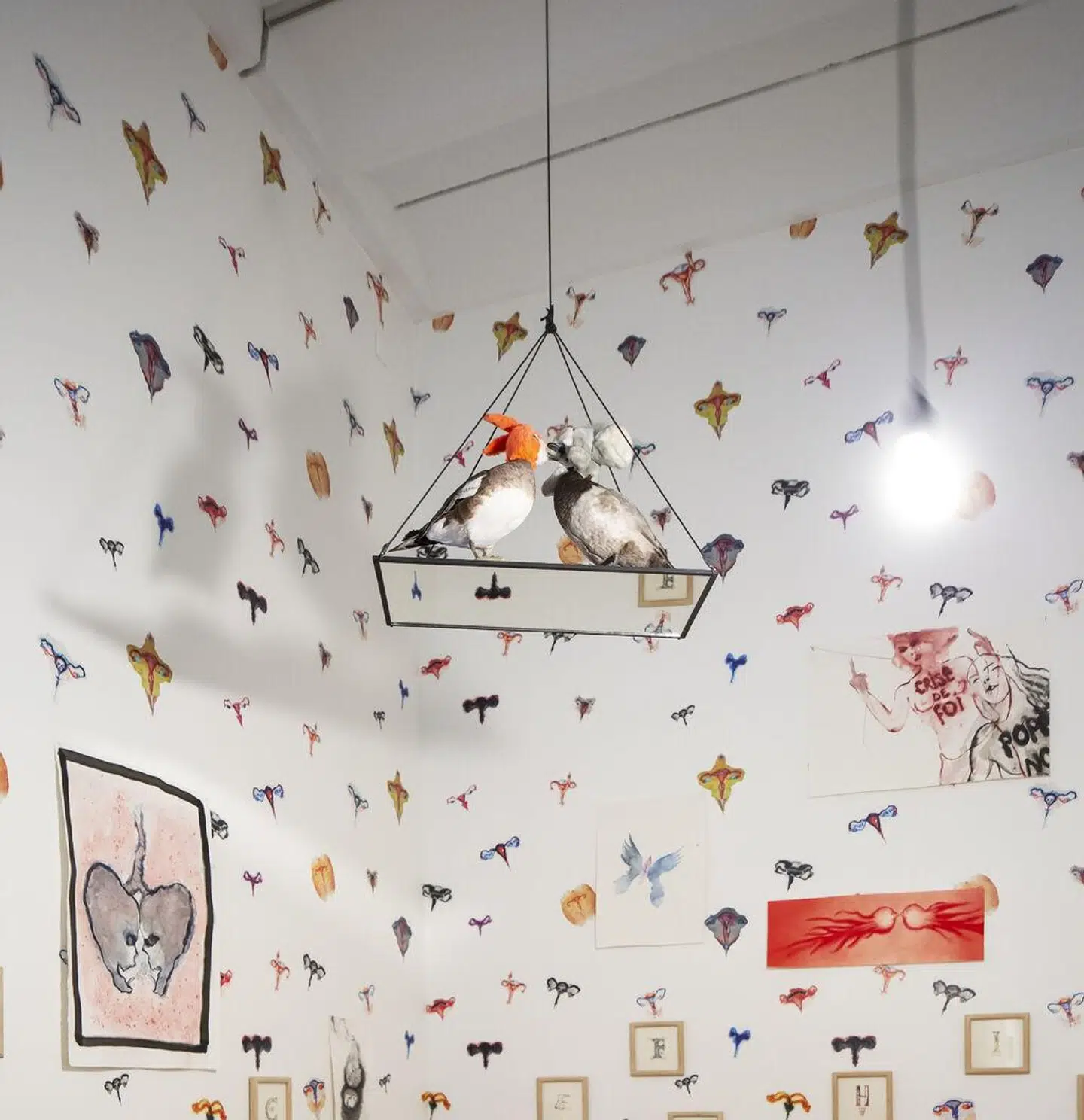 Annette Messager, Continent noir, 2018-2021. Pressefoto: N. Dewitte, LaM