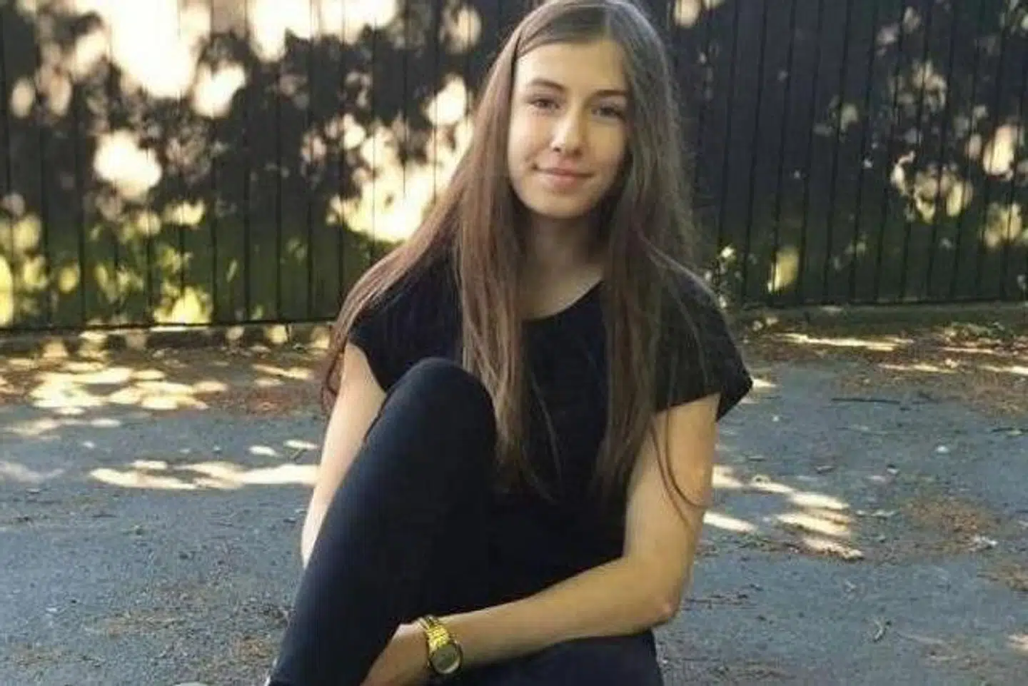17-årige Emilie Meng forsvandt sporløst fra Korsør Station 10. juli 2016. Politiets første teori var, at hun var løbet hjemmefra.