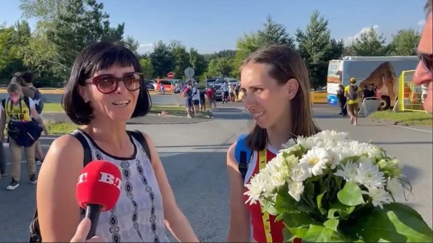 Pogacar-familien var på plads efter etapen ved Puy-de-Dome.