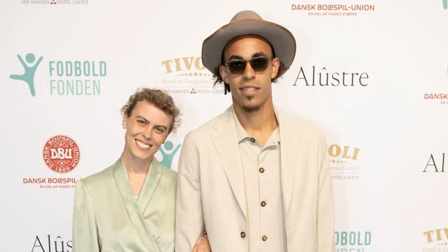 Yussuf Poulsen og Maria Duus fik deres længe ventede bryllupsfest.