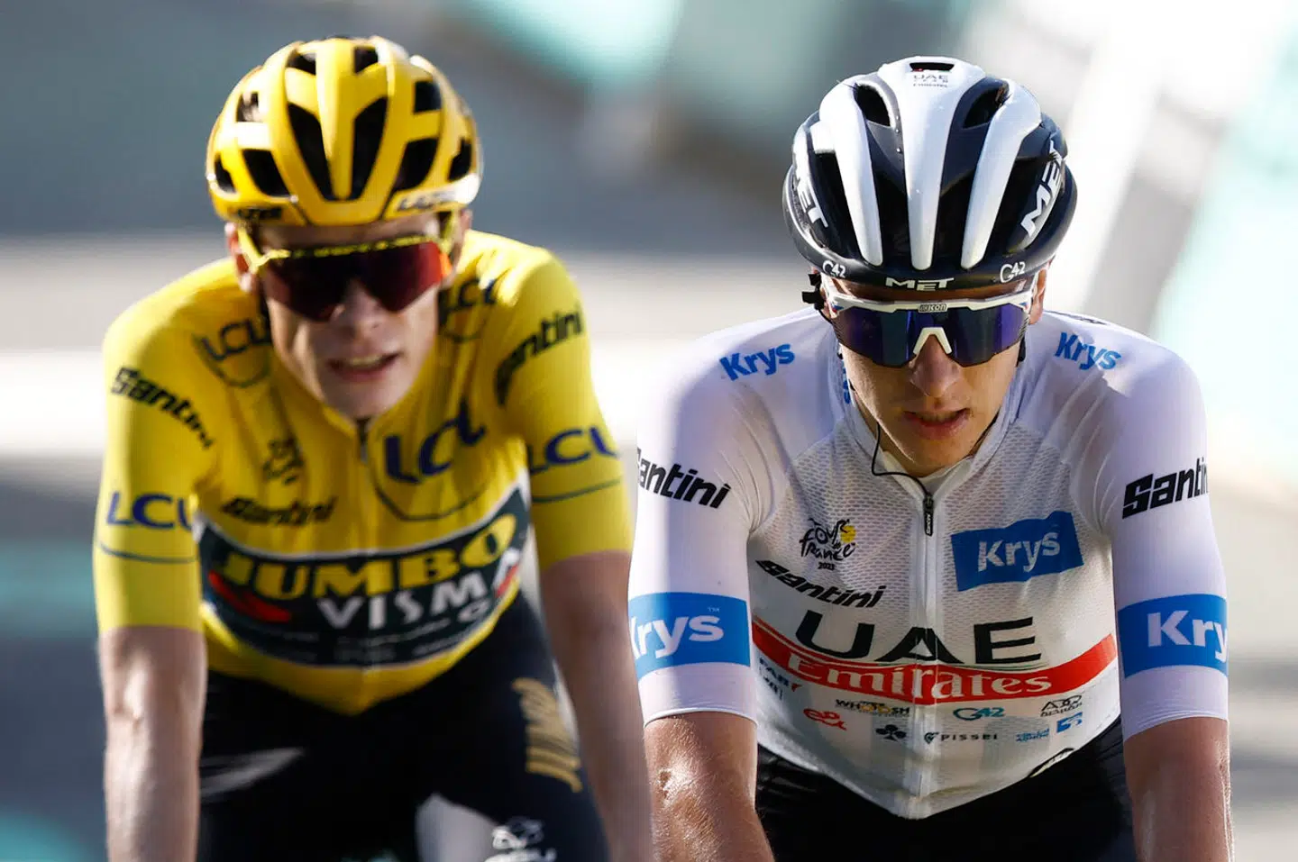 Jonas Vingegaard og Tadej Pogacar leverer en historisk lige duel i Tour de France.