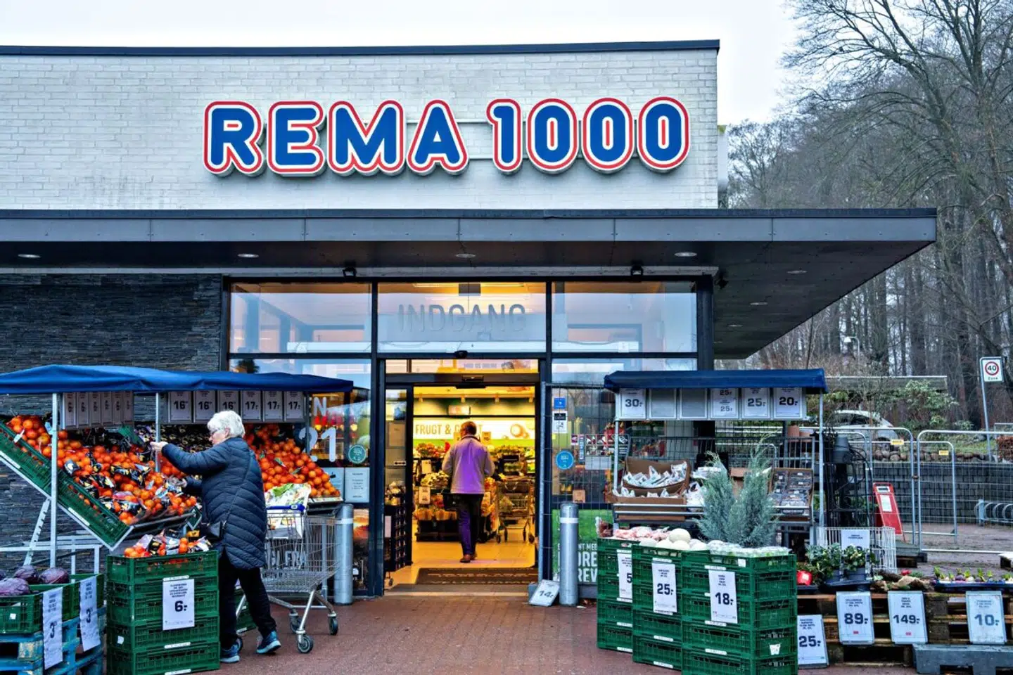 Den 19-årige her erkendt, at hans plan var at skyde løs på en masse mennesker i Rema 1000 i Hareskovby. Først i sidste øjeblik fortrød han sine tvangstanker.