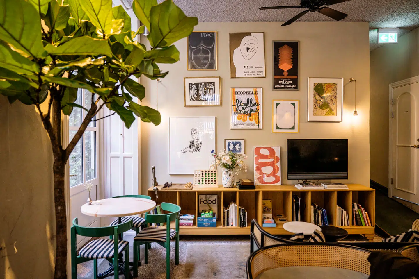 Vinbaren Coco Bar à Vin i Hotel Coco. Vesterbrogade 41, 1620 København V.