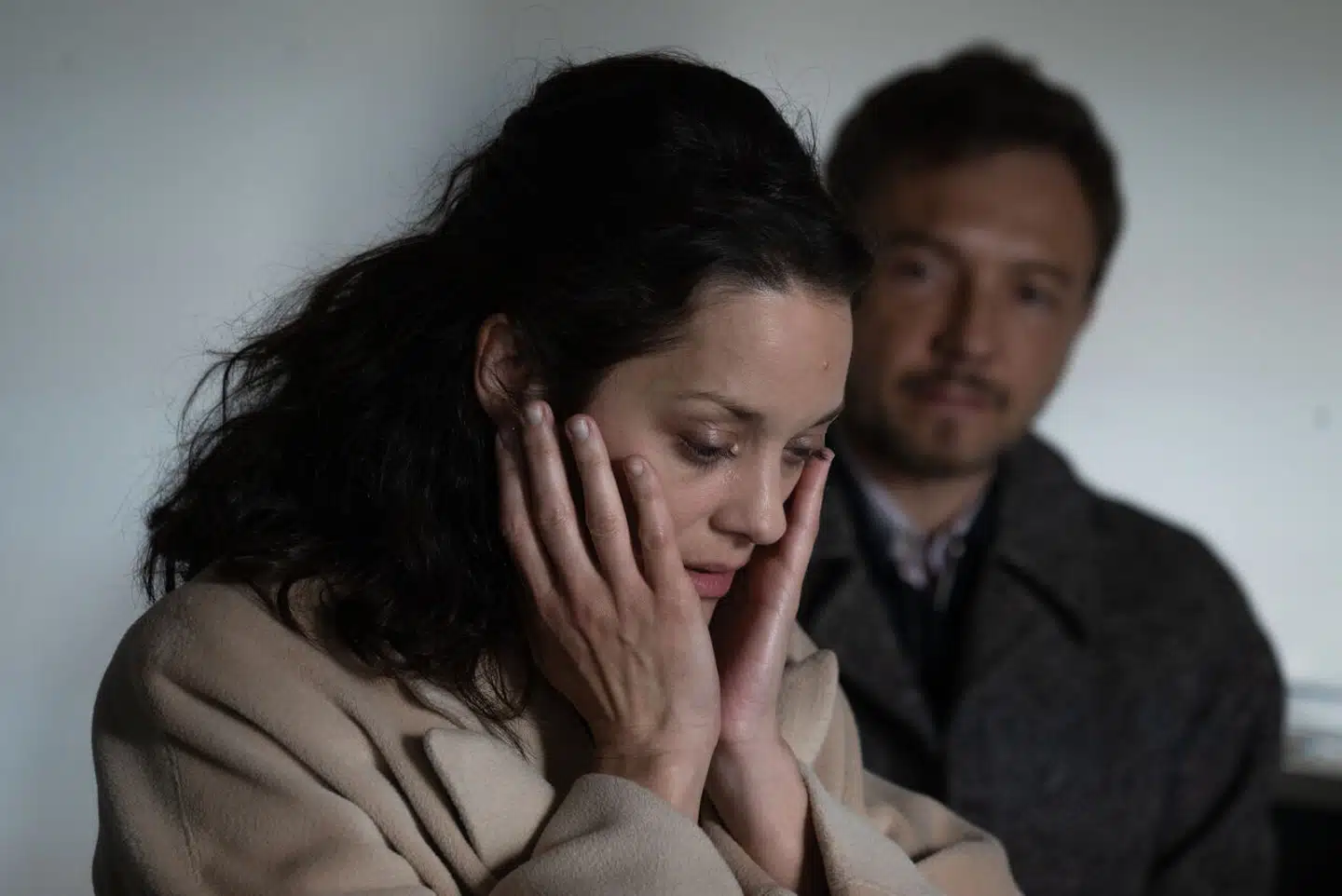 Marion Cotillard er dygtig, men i »Bror og søster« er hendes rolle som skuespillerinden Alice præget af opstyltede replikker og et utroværdigt drama-gen, der gør hende meget svær at holde af.
