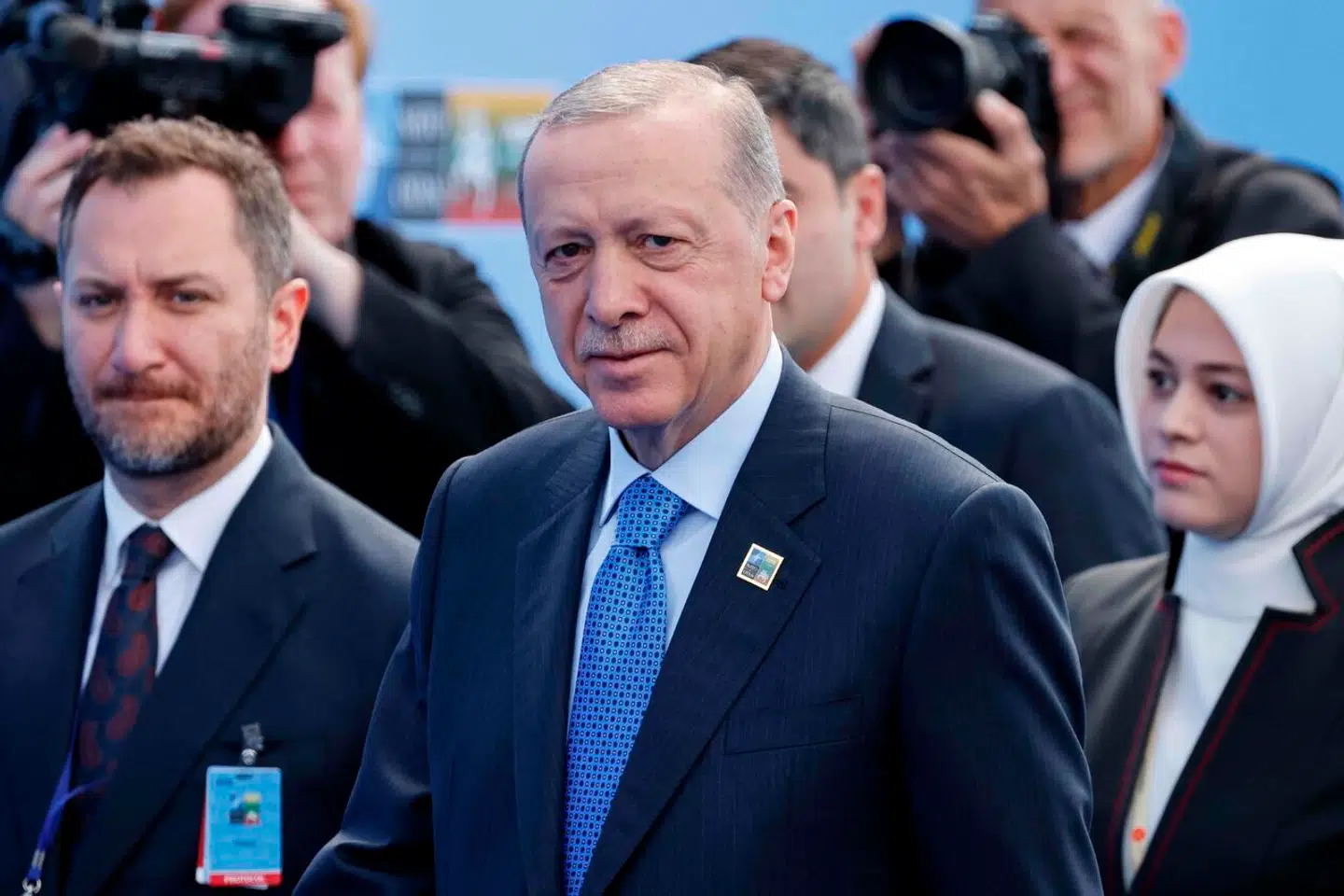 Det lykkedes endnu engang den tyrkiske præsident Recep Tayyip Erdogan at gøre sig selv til hovedpersonen ved NATO-topmødet i Vilnius.