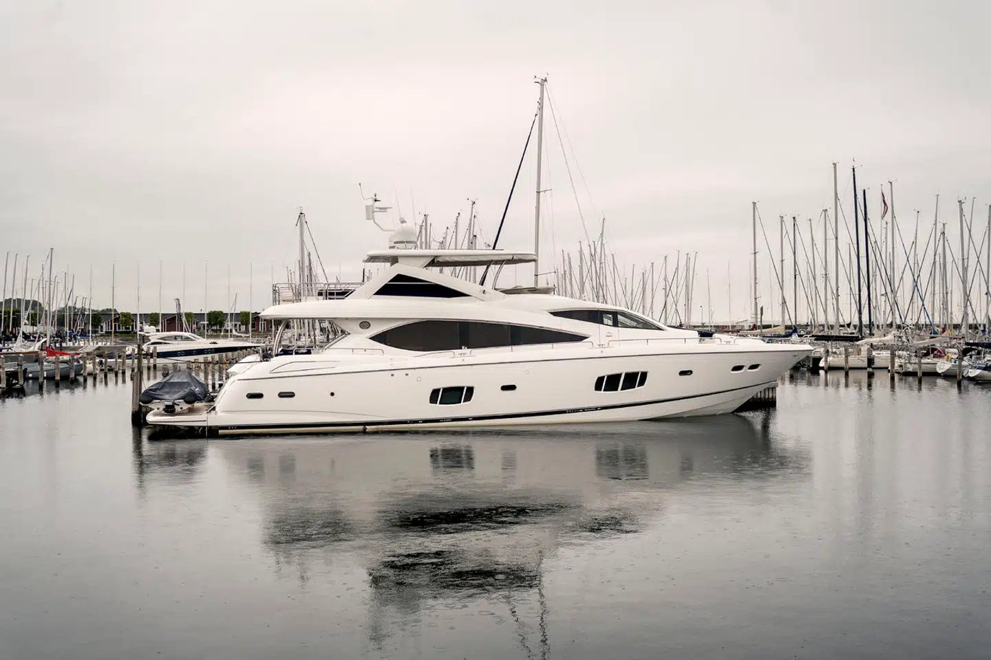 Det er i Gentofte Kommune, at borgerne har den største gennemsnitlige nettoformue. Her ses i et billede fra Skovshoved Havn i Gentofte.