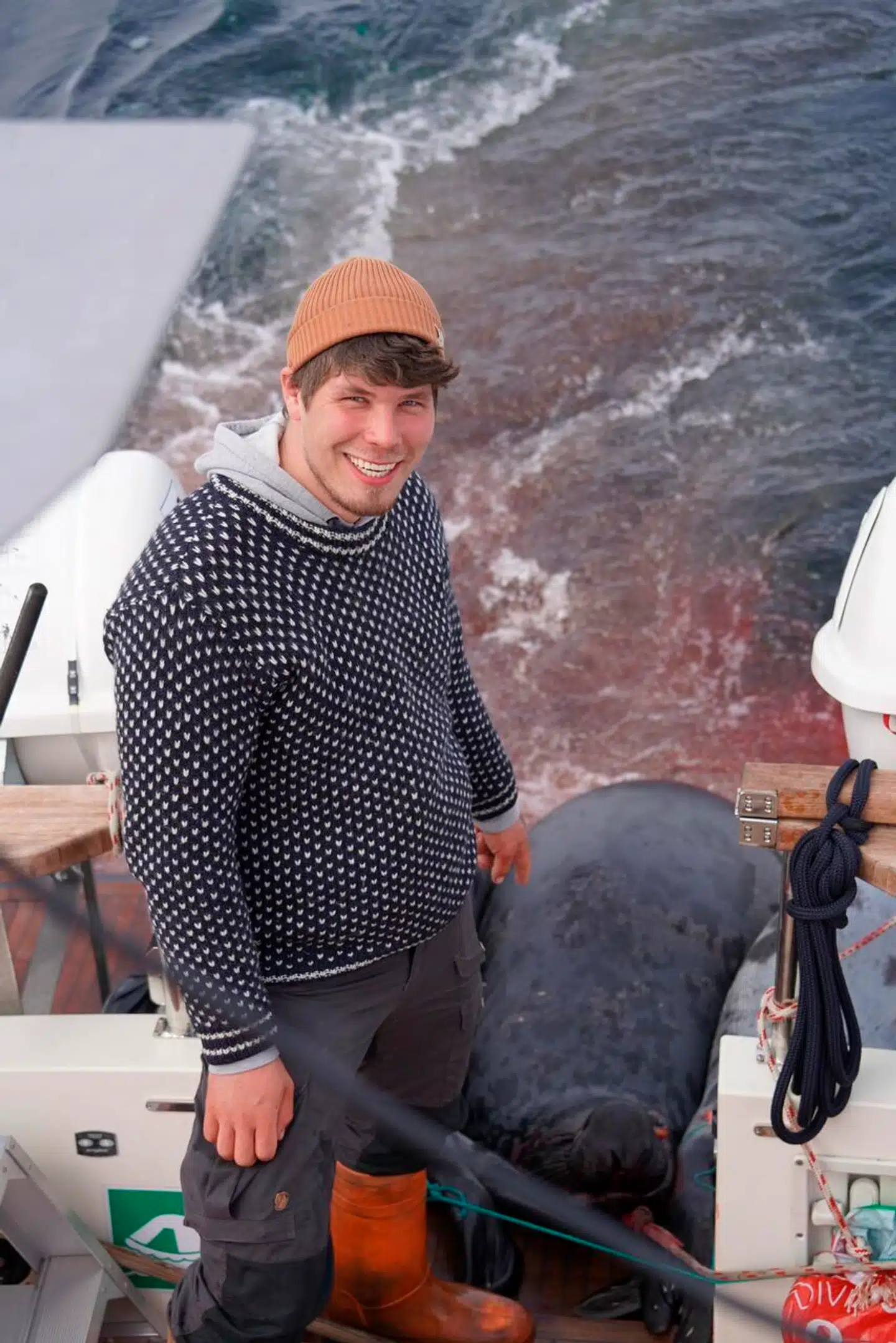 Biinia Chemnitz Frederiksen er en af de unge grønlændere, som i stadig højere grad engagerer sig i diskussionen om grønlandsk selvstændighed. Han ønsker selvstændighed, men ser også gode muligheder for en fortsat tæt relation til Danmark. Privatfoto