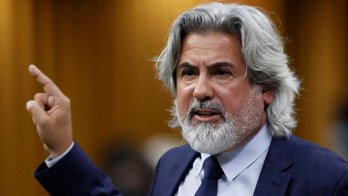 Canadas kultur- og medieminister, Pablo Rodriguez, kalder Google for »dybt uansvarlig«, idet giganten fjerner alle nyhedslinks fra blandt andet sin søgemaskine.