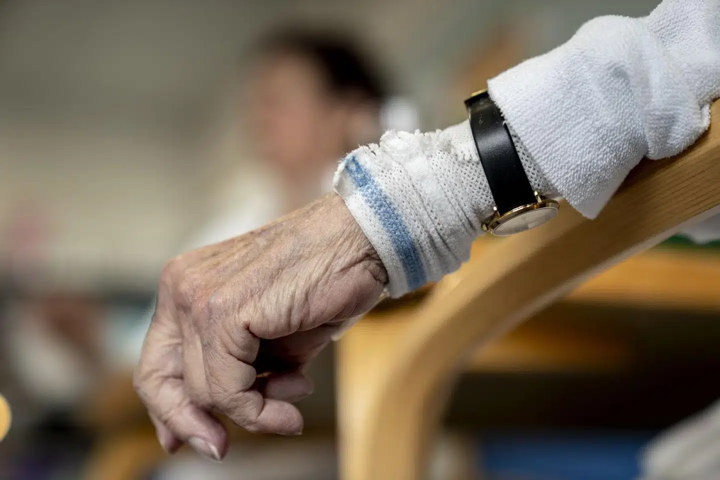 »Mange, som af lægen henvises til hospice, dør, mens de venter,« skriver Thomas B. Ibsen og Ole Hartling, begge læger.