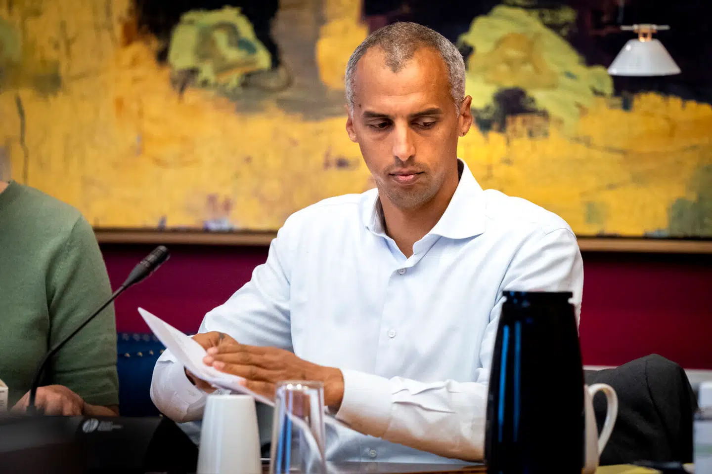 »Vi undrer os over, hvorfor de folkevalgte ville bekoste en dyr høring og ikke fuldføre arbejdet,« mener Mischa Sloth Carlsen m.fl.