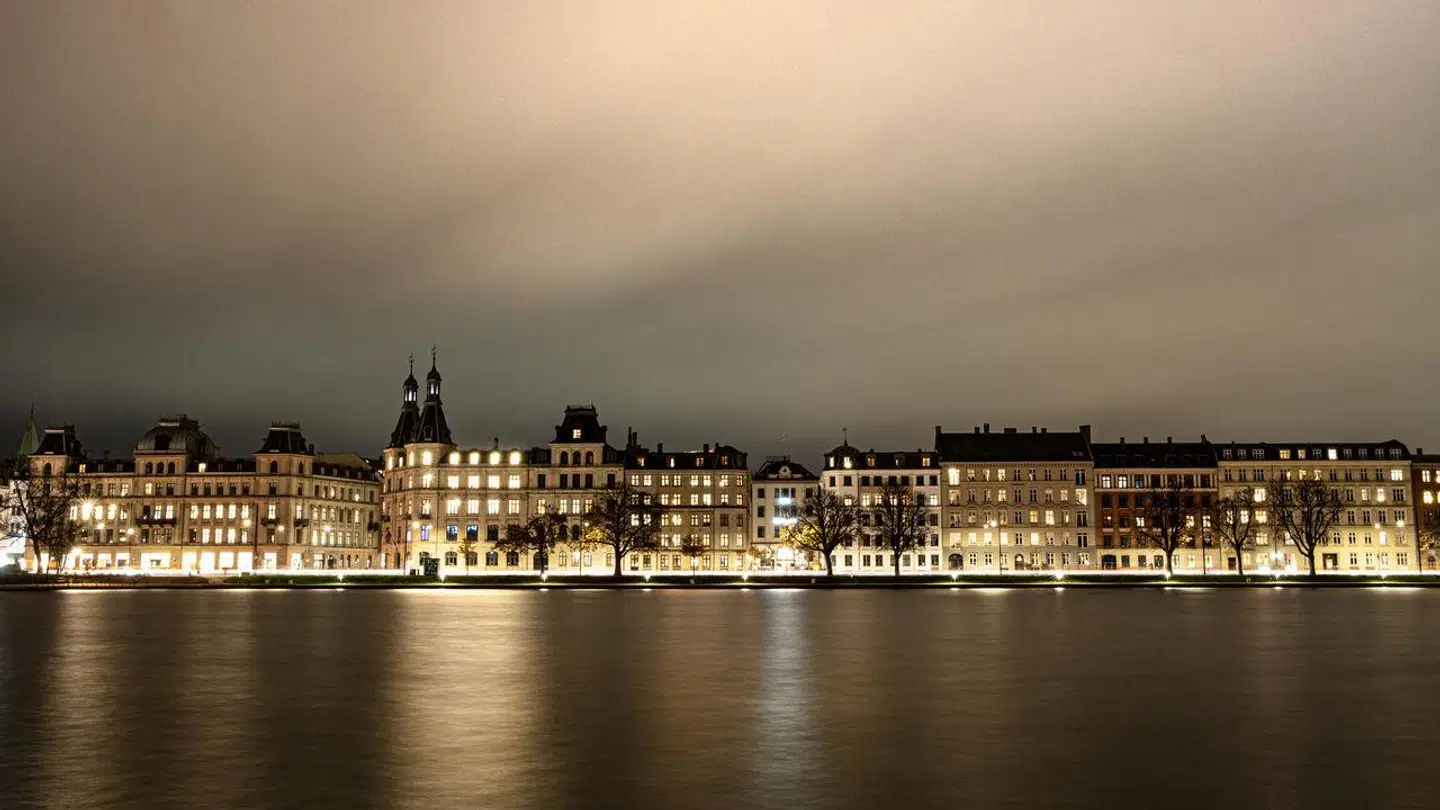 Ejerlejligheder ser nu ud til at slippe billigere gennem den kommende reform af boligskatterne end hidtil antaget.