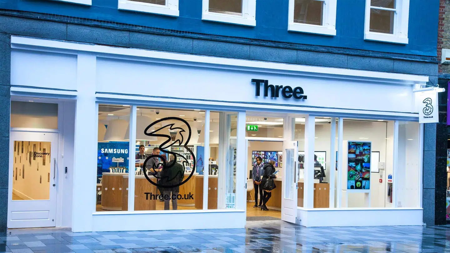 Mobilselskaberne 3 og Vodafone vil slå sig sammen i Storbritannien.