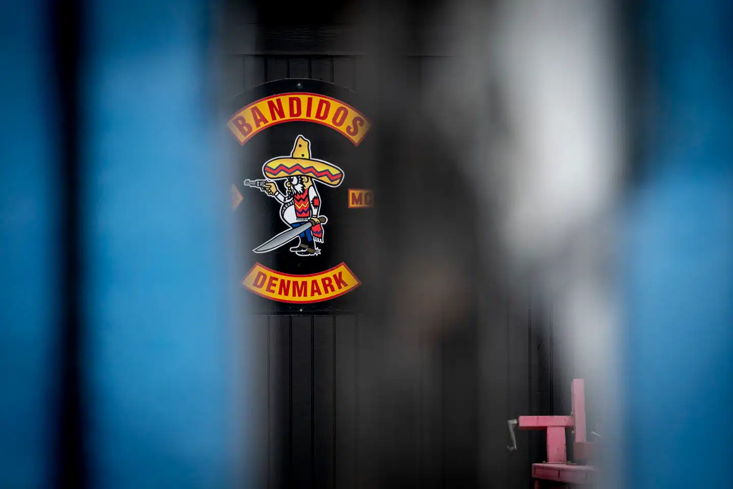 Anklagemyndigheden vil forsøge at få opløst rockergruppen Bandidos. En efterforskning indledes, oplyser justitsminister Peter Hummelgaard (S) i en meddelelse.