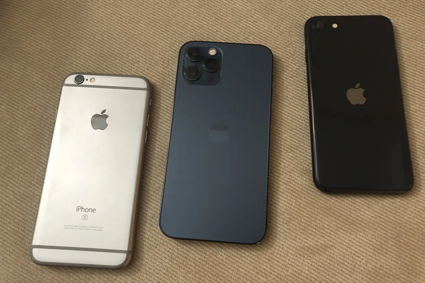 En 25-årig nyborgenser ventes i den kommende uge at tilstå en stribe bedragerier begået via internettet, hvor ofrene via Den Blå Avis betalte for blandt andet iPhones uden at modtage varen. (Arkivfoto). Strf/Star Max/Ipx/Ritzau Scanpix