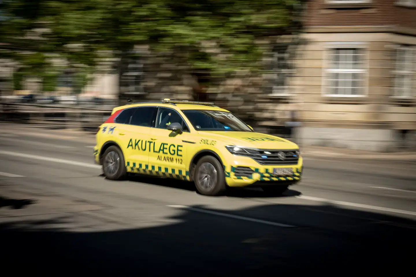 Ulykken er sket på Kalundborgvej i Holbæk, som ifølge politiet er spærret i udadgående retning (arkivfoto).