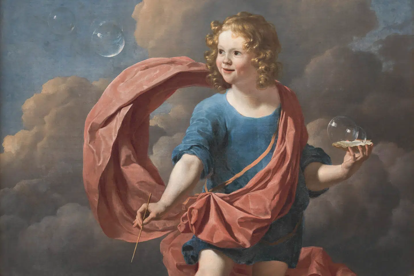 Hollandske Karel Du Jardins »Dreng, der blæser sæbebobler«, 1663, åbner SMKs udstilling smukt op. En lille yndig dreng surfer hen over et oprørt hav på en muslingskal, alt imens han balancerer på en sæbeboble og har en anden i sin hånd. Sæbeboblen, som man dyrkede intenst i barokmaleriet, kan blive til ingenting ved et let puf og skulle minde os om livets forgængelighed. Kappen om drengens krop har samme nuance som farven på væggene i de første fire sale.