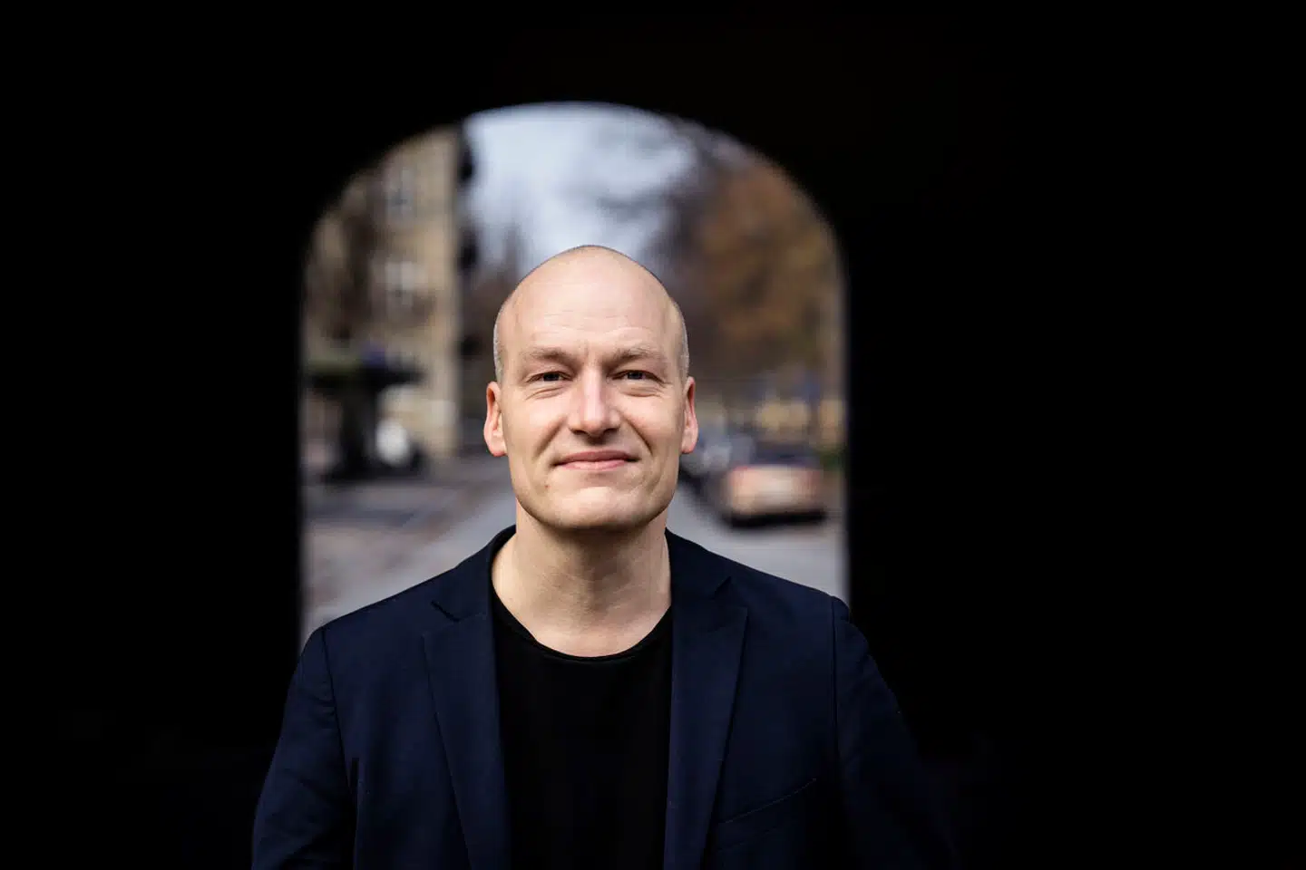 Pelle Dragsted mener, at vi sagtens kan blive ved med at afskaffe fridage og få folk til at arbejde mere. »Er det det, vi ønsker?« spørger han.