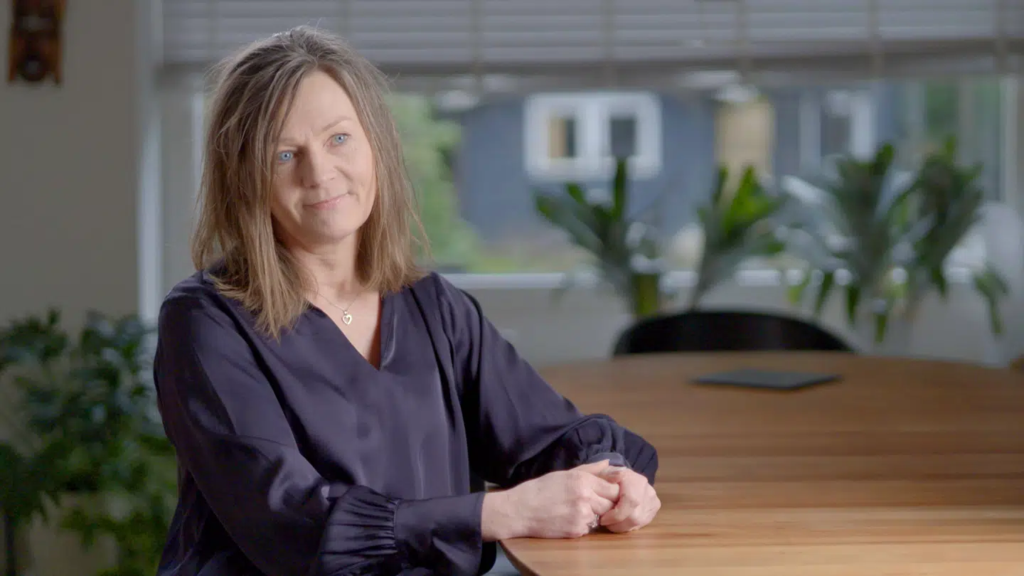 Carina Harders, Poul Schlüters »hemmelige« datter, fortæller om sit første møde som voksen med sin fader, statsministeren.