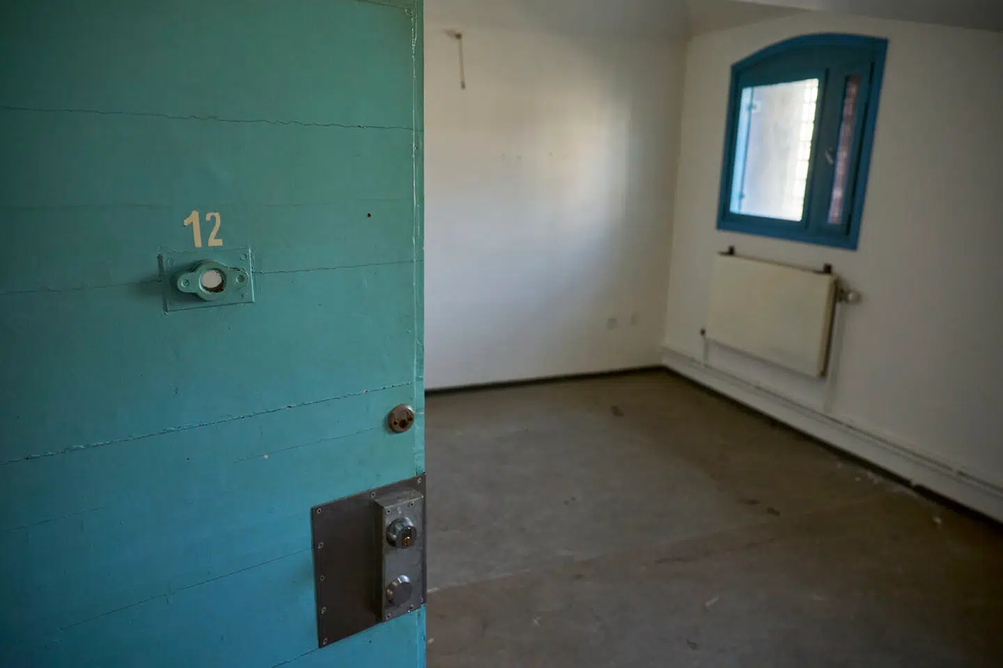 Politimorderen Palle Sørensen (1927-2018) afsonede en stor del af sin fængselsstraf i denne dobbeltcelle i det gamle statsfængsel i Vridsløselille. Han var indespærret i godt 32 år, inden han blev benådet.