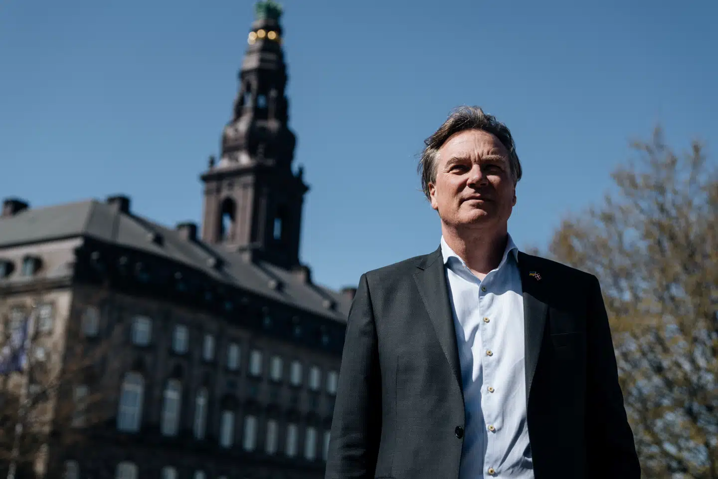 Peter Mogensen, direktør for tænketanken Kraka, rammer helt skævt med sin kritik af Energiø Bornholm, mener to forskere fra Danmarks Tekniske Universitet.
