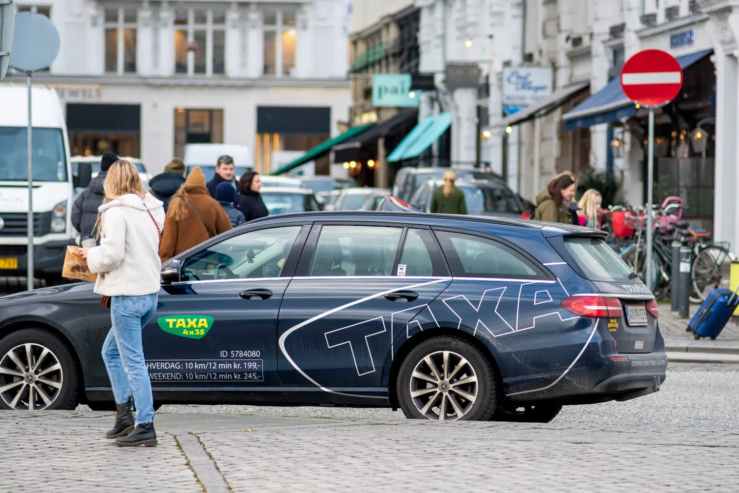 TAXA 4x35 har godt 500 vognmænd og omtrent 1.000 taxavogne på gader og stræder – primært i København. Siden sidste sommer har der været stor uro på de interne linjer. Arkivfoto: Christian Lindgren/Ritzau Scanpix