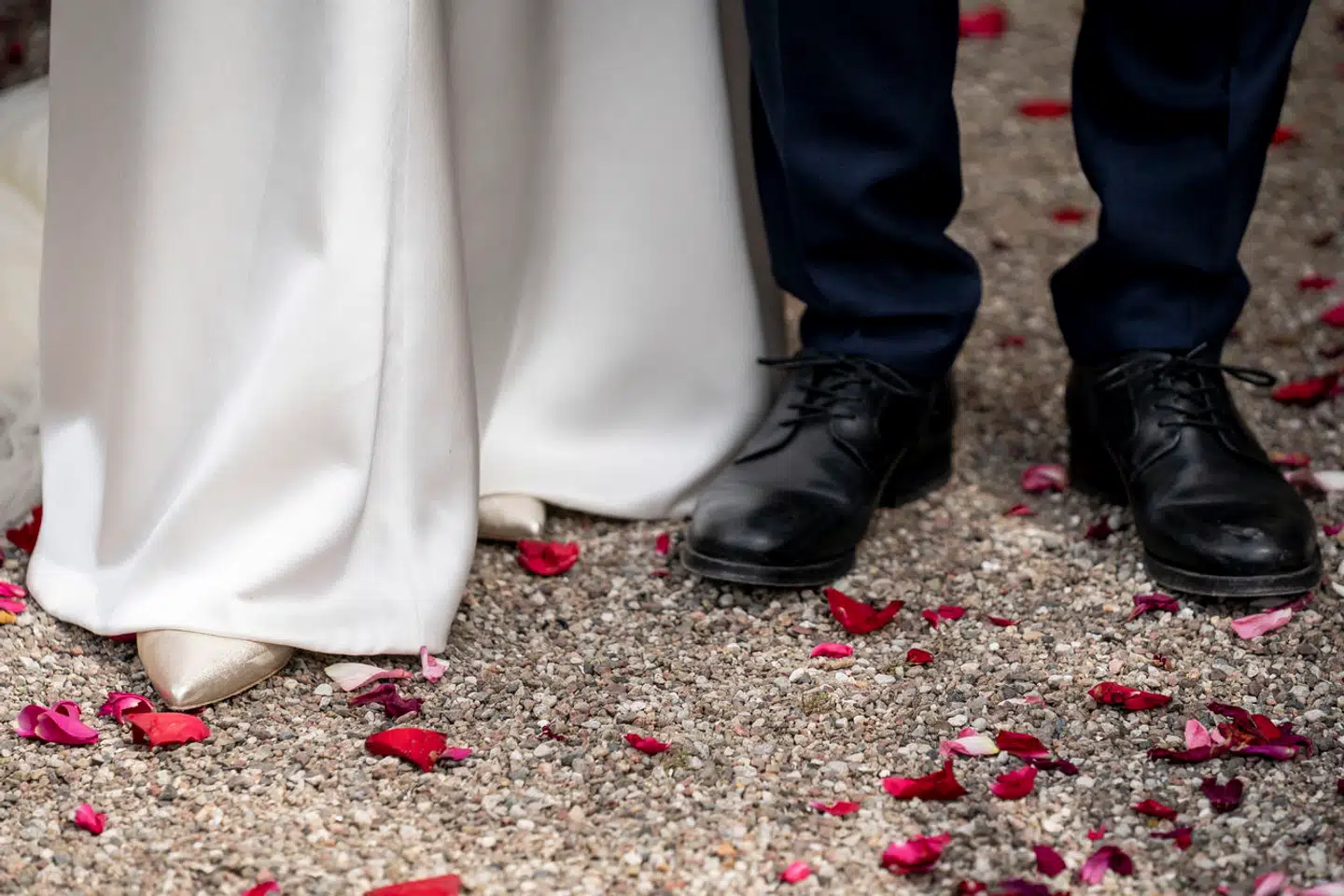 »Det er i ægteskabet, at vi lærer at tage hensyn til andre, før vi tager hensyn til os selv – eller bliver skilt,« mener Thomas Bernt Henriksen i denne leder.