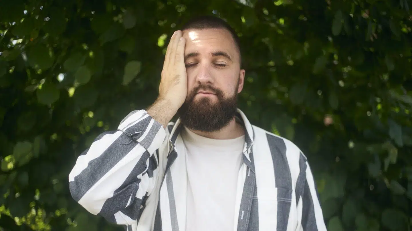 Jonas Risvig er instruktør og står blandt andet bag serierne »Salsa« og »Grænser« samt dokumentarserien »Da Danmark blev Suspekt«.