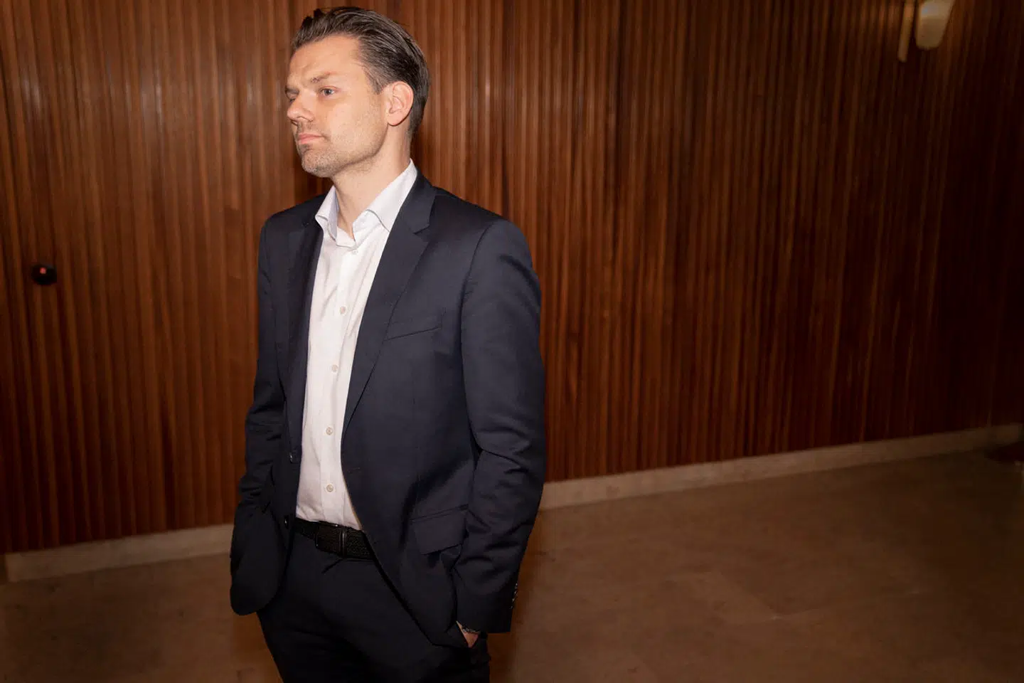 På Frederiksberg undrer borgmester Michael Vindfeldt (S) sig over, at hans kommune hidtil ikke er blevet taget med på råd om Københavns Kommunes ambitioner om et forbud mod benzin- og dieselbiler.