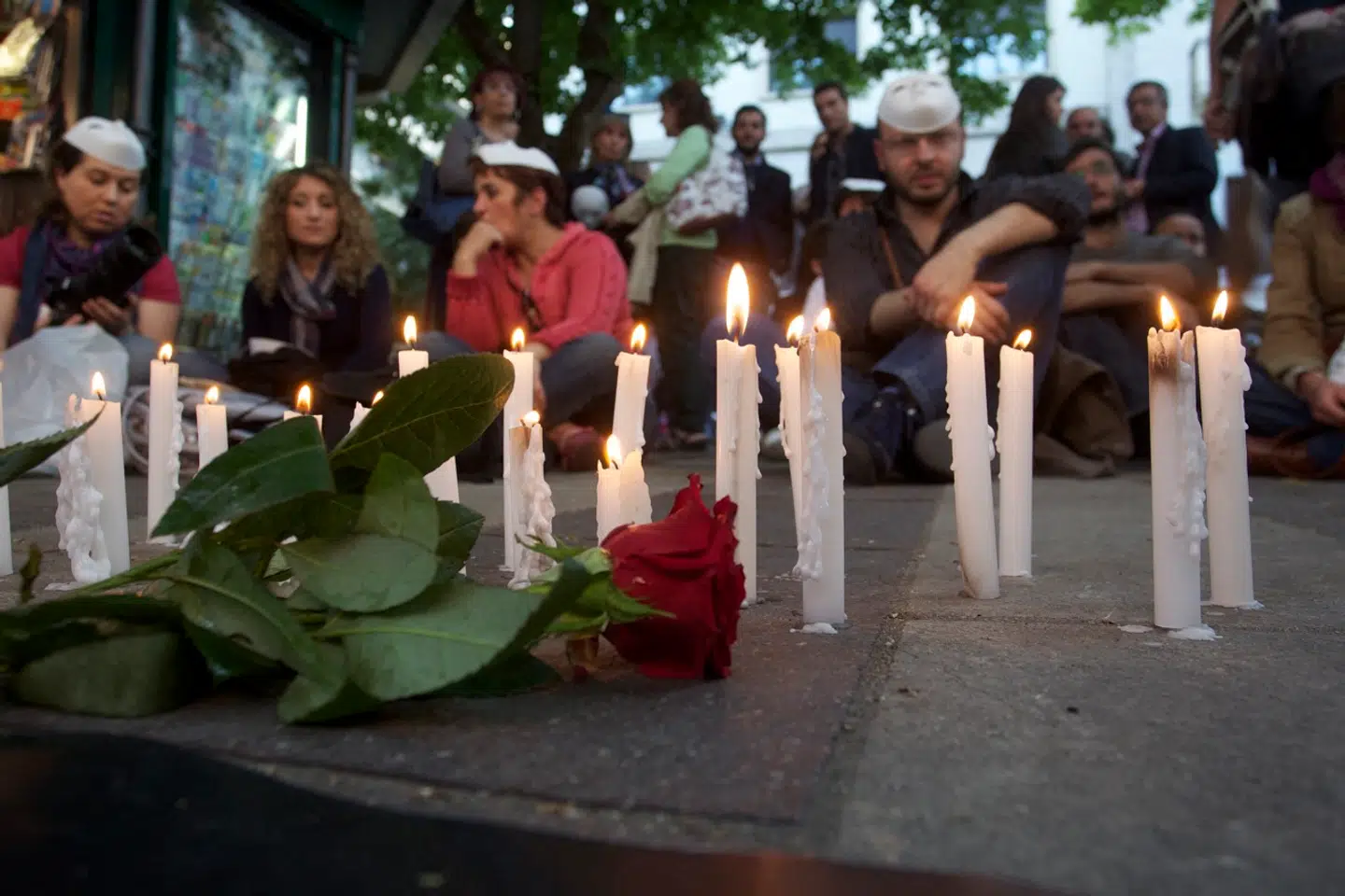 Cosenza i det nordlige Calabrien lider af 'Ndranghetaens massive tilstedeværelse. I 1980erne var byen skueplads for blodige, interne opgør. Og her sørger aktivister over en 16-årig pige, der blev dræbt under en demonstration mod mafiaorgansationen i 2012.