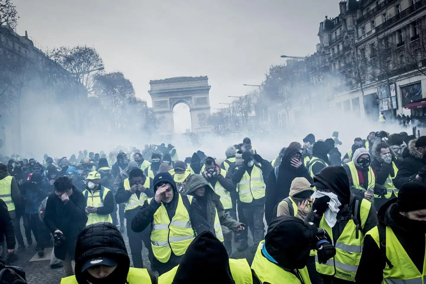 »Se på Frankrig, hvor lidt der skulle til, før beskedne klimatiltag udløste social uro og tusinder af Gule Veste på gaden,« skriver Tom Jensen.