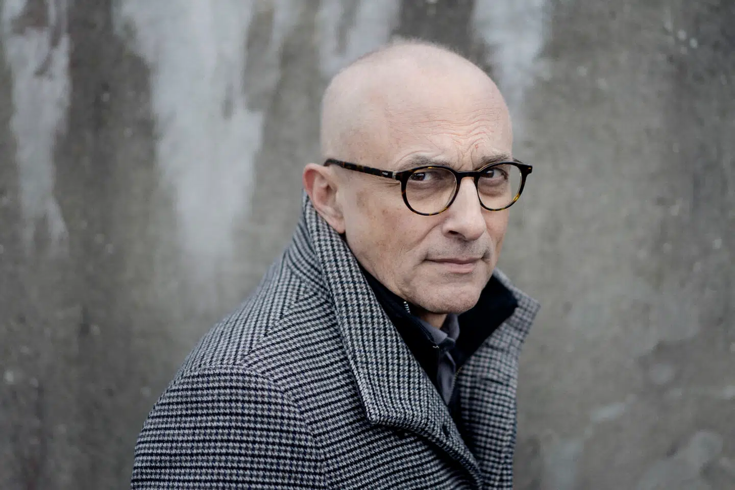 I oktober sidste år meddelte Ziegler, at han var langtidssygemeldt med akut leukæmi. Men nu er han altså klar til et politisk comeback.