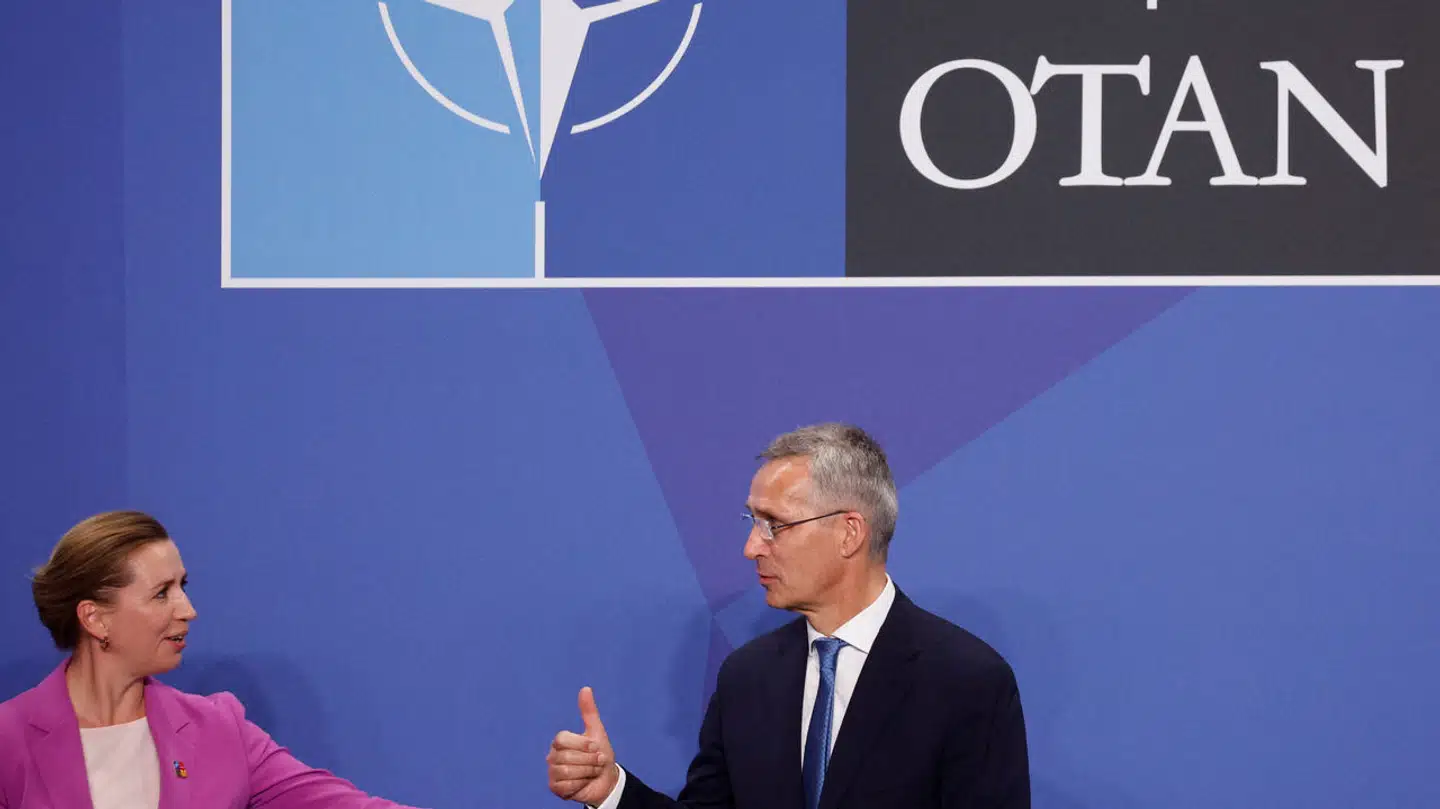 Norske Jens Stoltenberg skulle egentlig være stoppet som NATOs generalsekretær allerede. Men på grund af krigen er hans mandat blevet forlænget. På det seneste er også Danmarks statsminister, Mette Frederiksen, blevet nævnt som en mulig afløser.