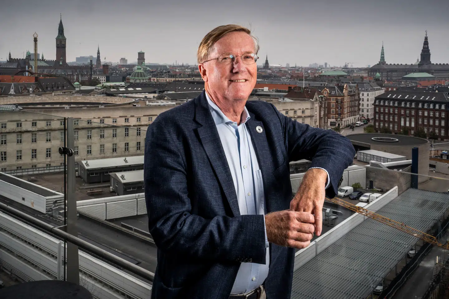 72-årige Henning Arp-Hansen er bestyrelsesformand i familievirksomheden Arp-Hansen Hotel Group, som han også er medejer af.