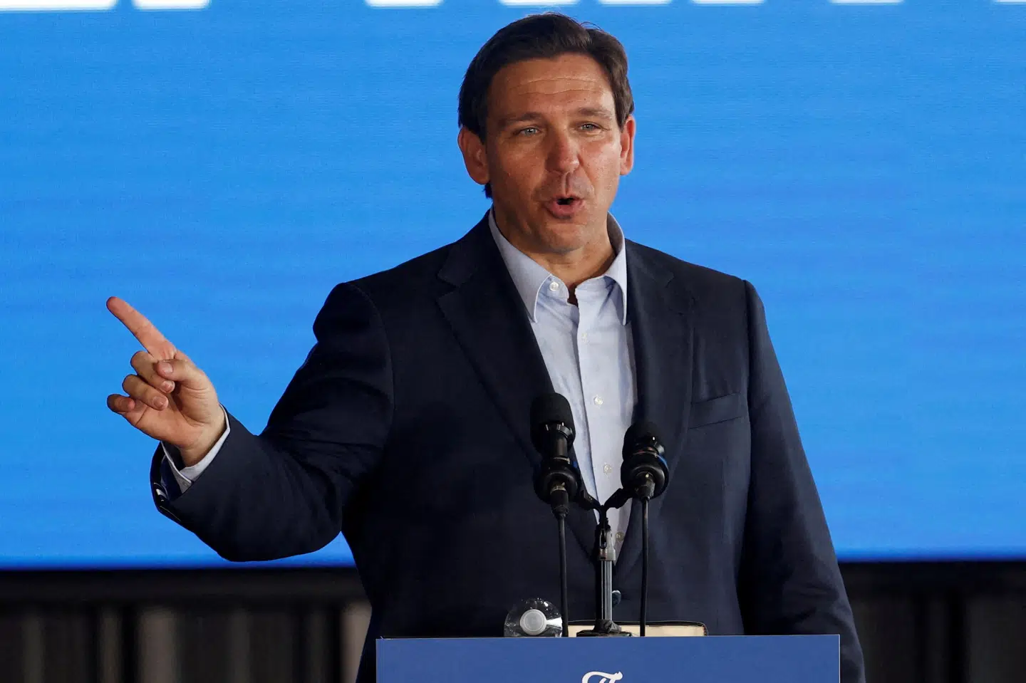 Floridas konservative guvernør, Ron DeSantis, ventes at meddele, at han vil stille op til præsidentvalget næste år. Han ses som et realistisk bud på en udfordrer af såvel sin partifælle Donald Trump som den siddende demokratiske præsident, Joe Biden. (Arkivfoto) Scott Audette/Reuters