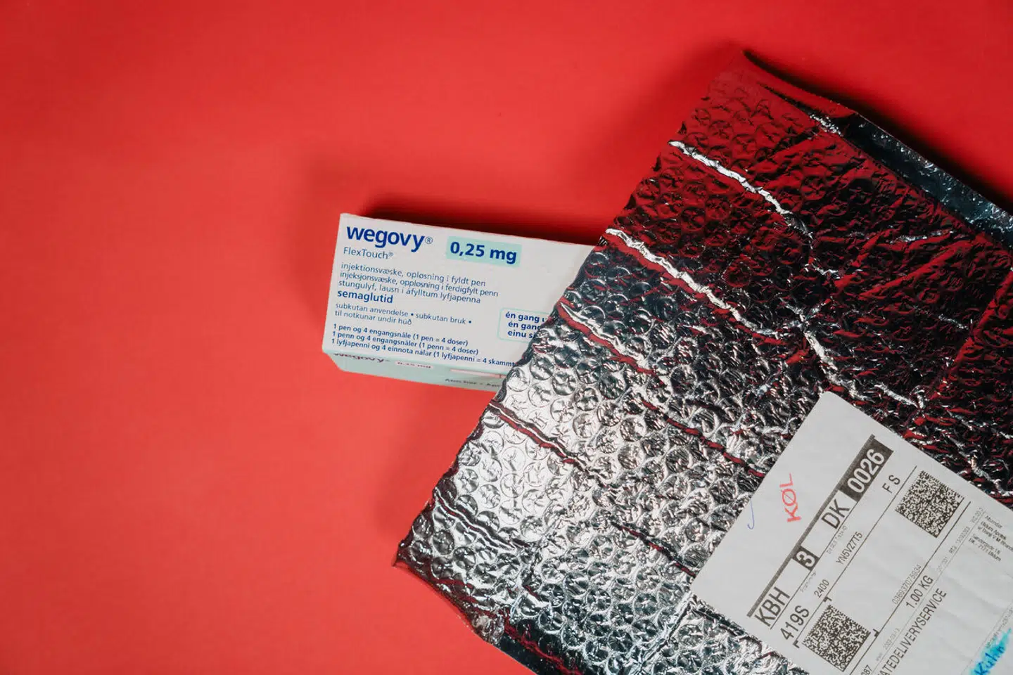 Via en britisk hjemmeside tog det kun få minutter for en Berlingske-journalist at få udskrevet Novo Nordisks eftertragtede fedmemedicin, Wegovy. At journalisten oplyste, at hun er normalvægtig og tidligere har haft en spiseforstyrrelse, gjorde tilsyneladende ingen forskel.