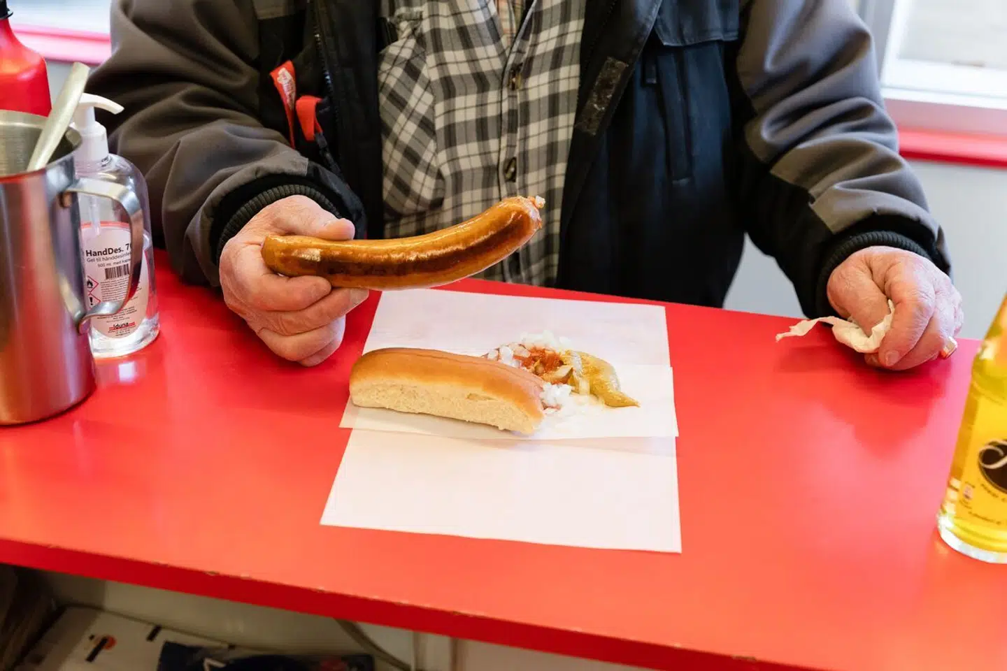 Siden 1965 har man kunnet spise i den nu kendte pølsevogn.