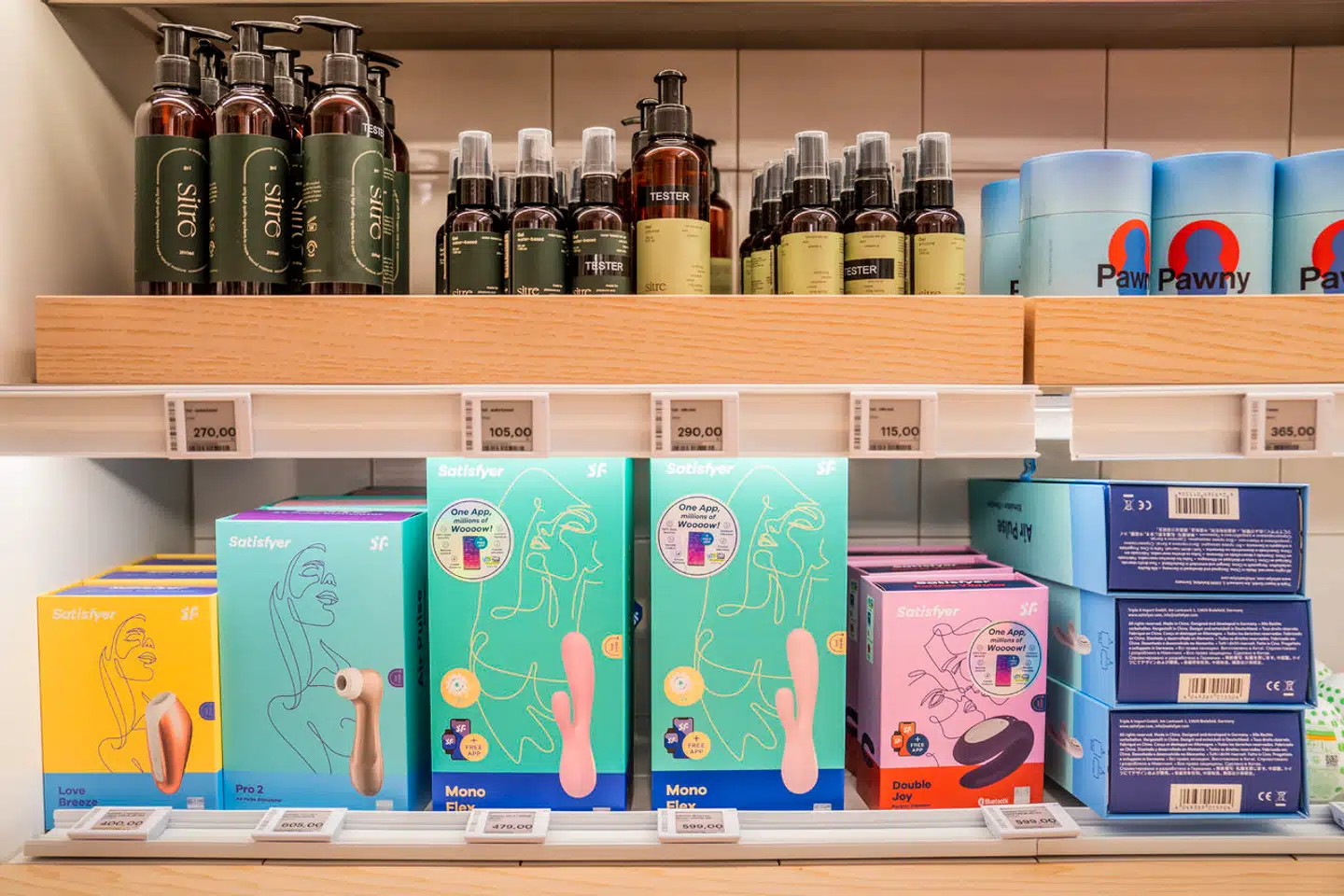 Opkøbet af LUST er en del af Magasins investeringsstrategi, hvor opkøbet også taler ind i stormagasinets ansvarlighedsstrategi »We Love to Care«.