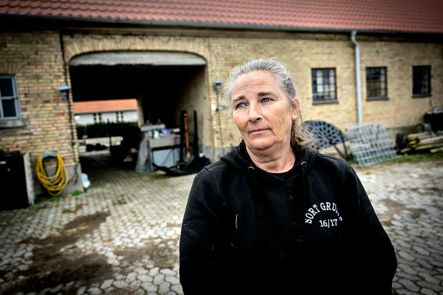 Næsten-nabo Bodil Grubak. Politiet mener, at 13-årige pige har været udsat for en kriminel handling. Adholtevej / Ragnebjergvejnør nær Kirkerup.