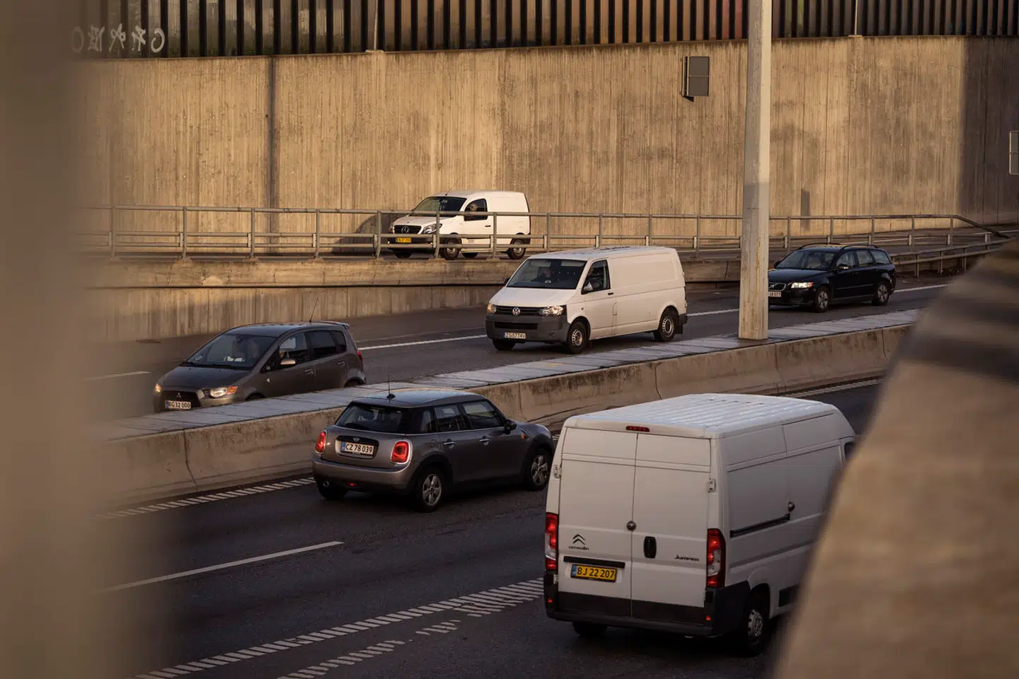 Står det til 12 hovedstadsborgmestre, skal hastighedsgrænsen på motorvejene omkring København sænkes fra 110 til 80 kilometer i timen.