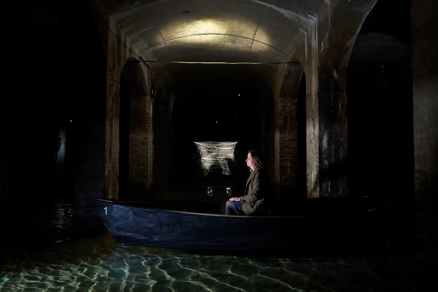 Astrid la Cour (her fotograferet i Cisternene på Frederiksberg) er nyudnævnt direktør på Statens Museum for Kunst. Med denne og andre nylige ansættelser nærmer museumsområdet sig kønslighed, hvad angår direktørposterne på de 97 statsanerkendte museer.