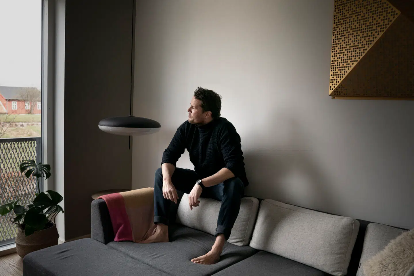 I langt det meste af menneskets udviklingshistorie er børn vokset op med mange voksne til at give omsorg.